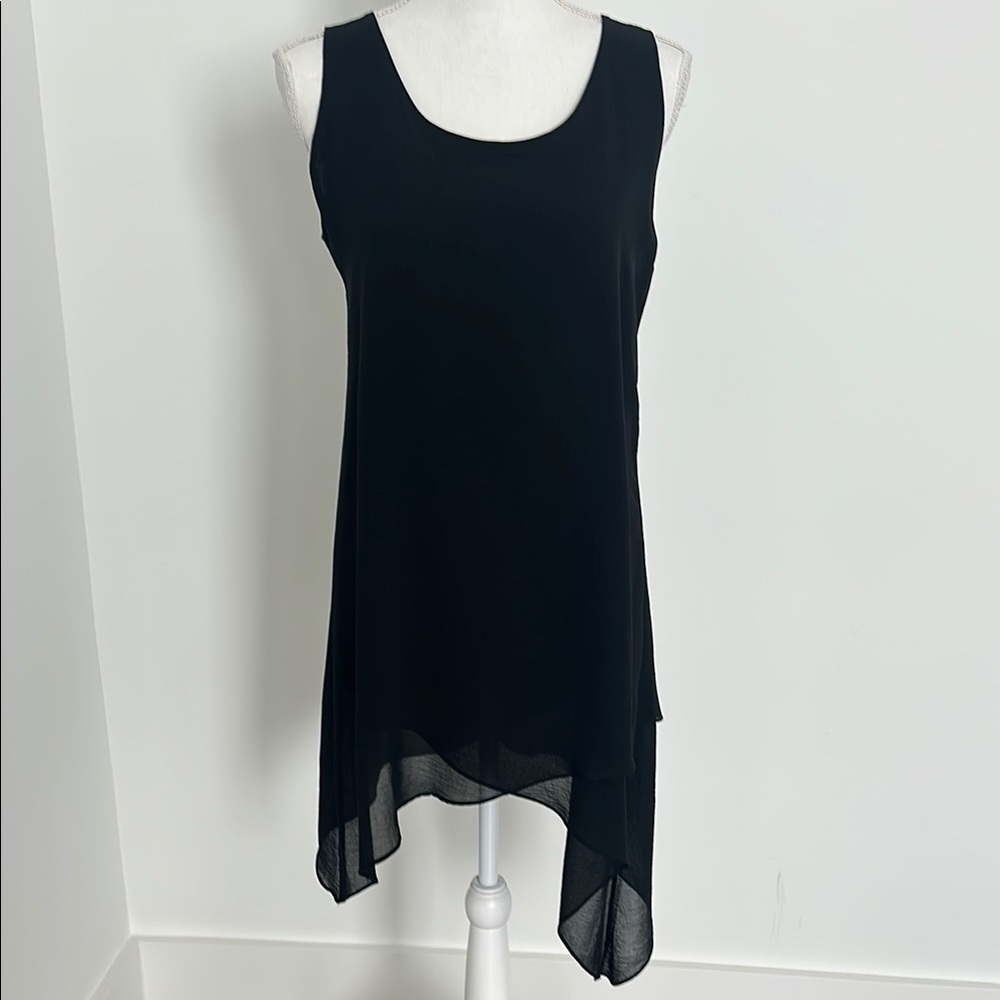 Chic Black Sleeveless Layered Tunic